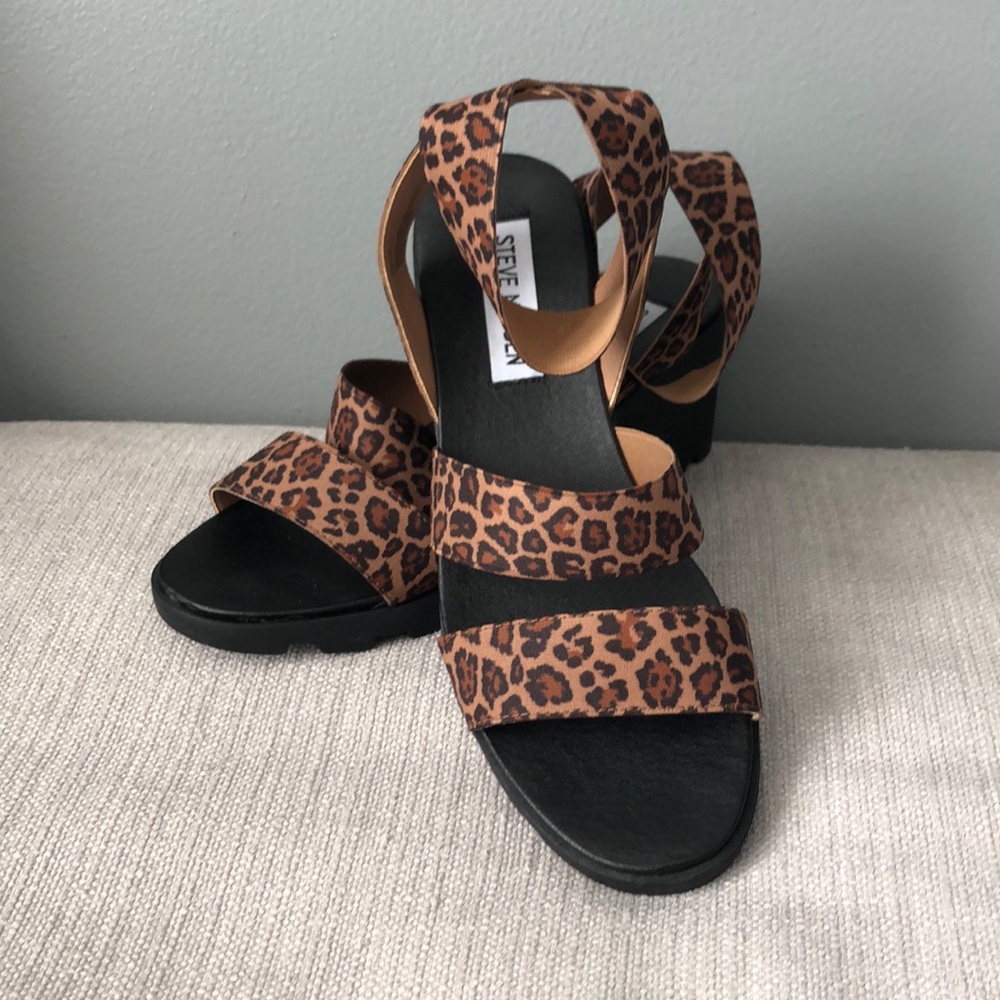 Leopard Steve Madden summer shoes bought from DSW, never worn.